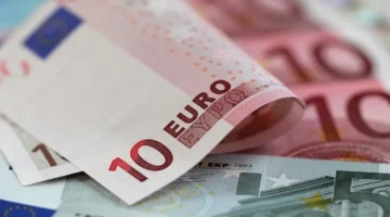 تحرك جديد.. سعر اليورو مقابل الجنيه داخل البنوك المصرية خلال تعاملات الاثنين